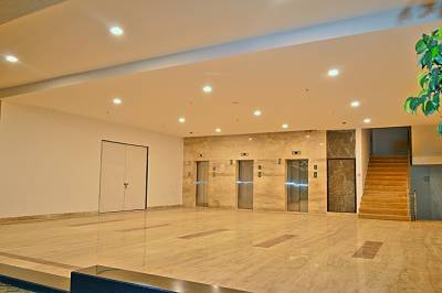  technospac-10 Lift(s)