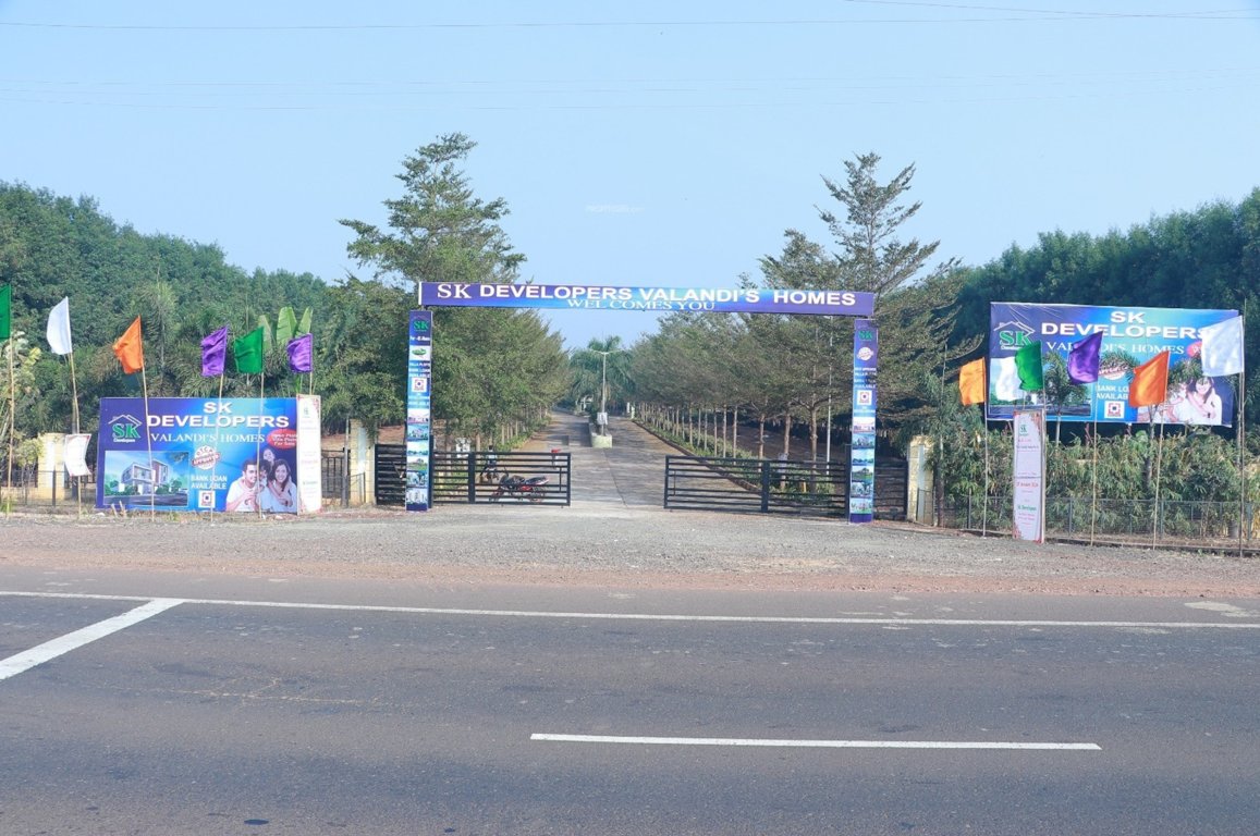  vlandis home Gated Community