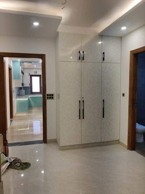 luxury floors 400 sq yd Bedroom