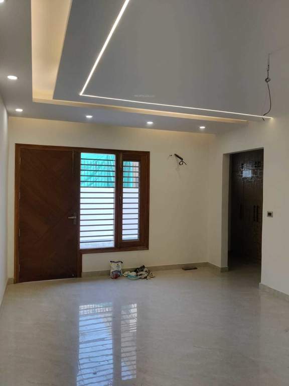 luxury floors 400 sq yd Living Area