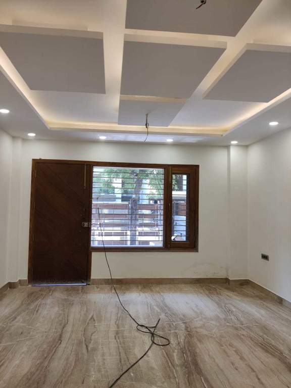 luxury floors 400 sq yd Living Area