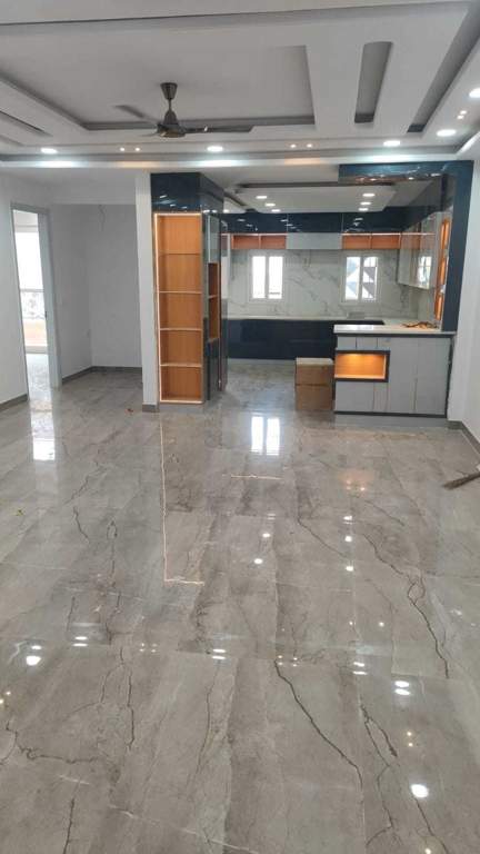 luxury floors 290 sq yd Living Area