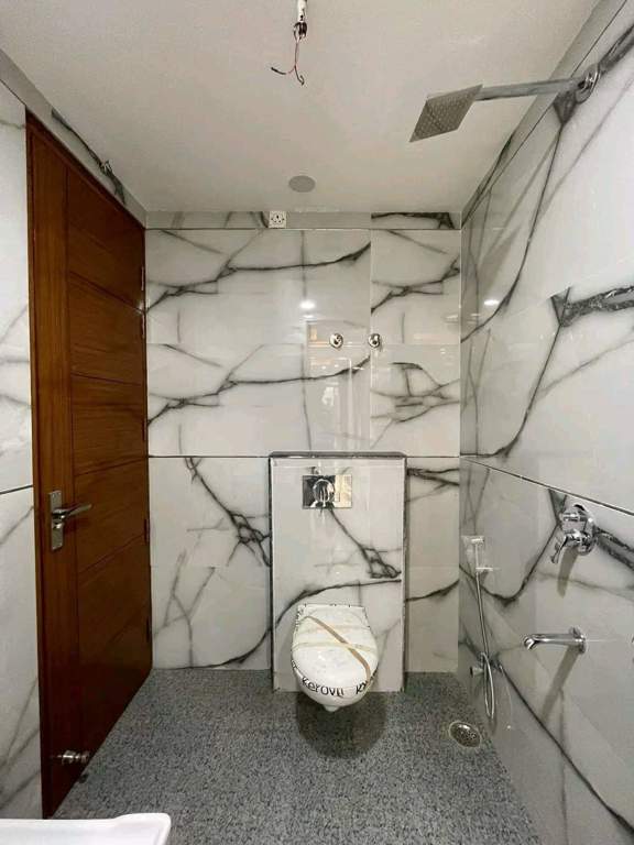 tirupati luxury floor 200 sq yd Bathroom
