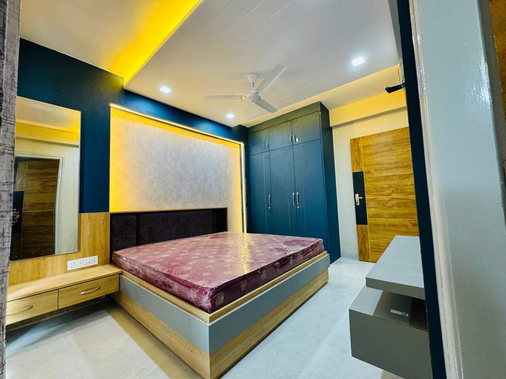  town square Bedroom