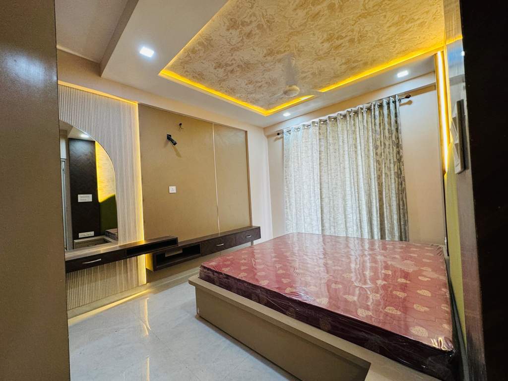  town square Bedroom