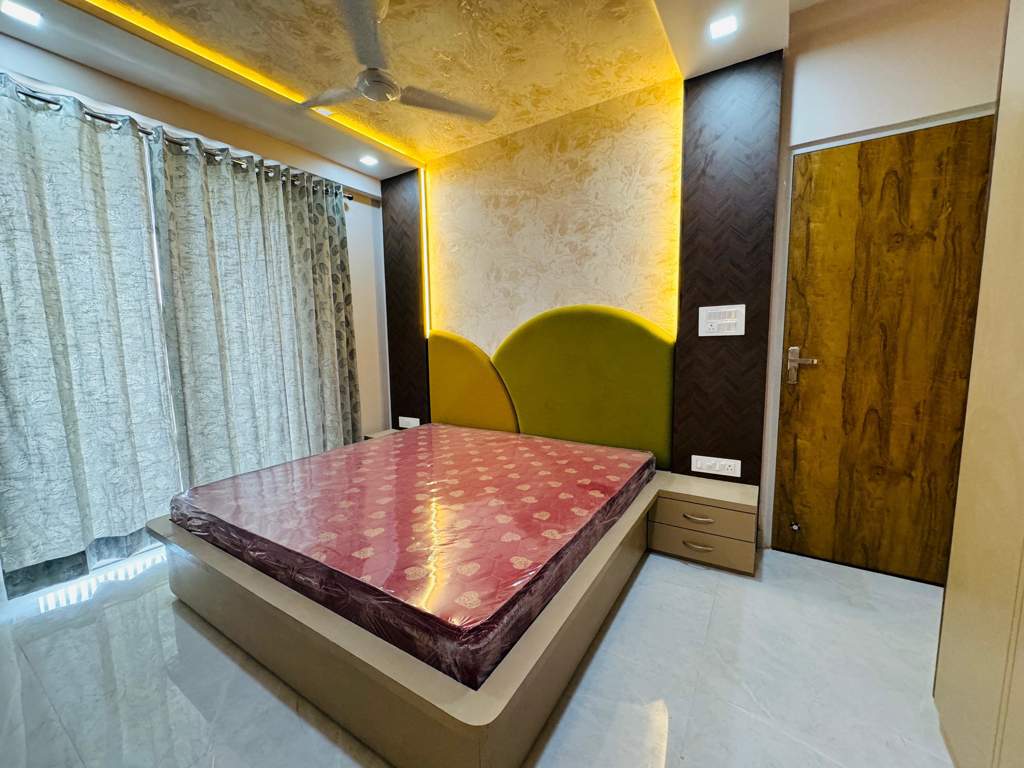  town square Bedroom