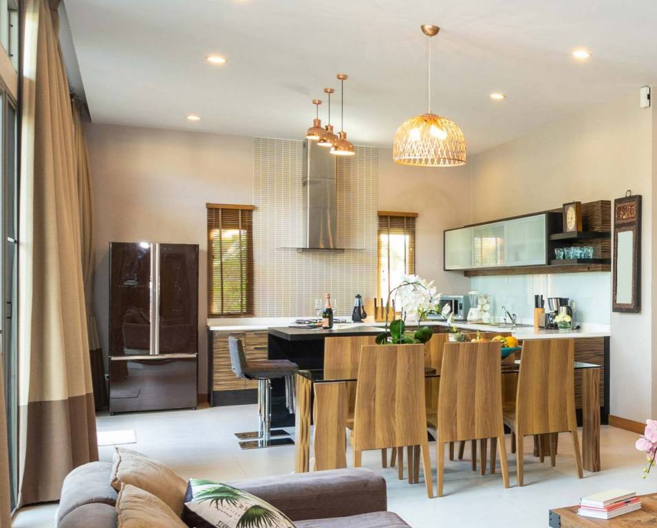  green grandeur Dining Area