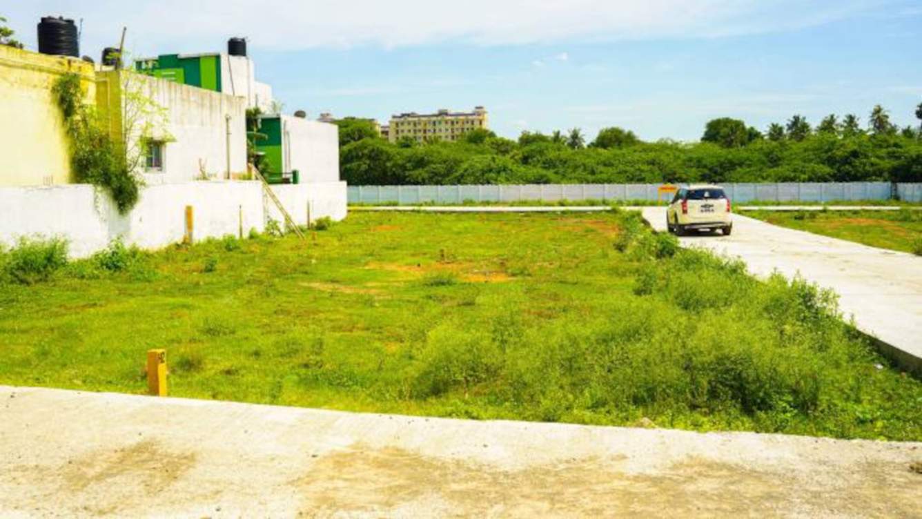 aishwaryam enclave phase 1 Plot