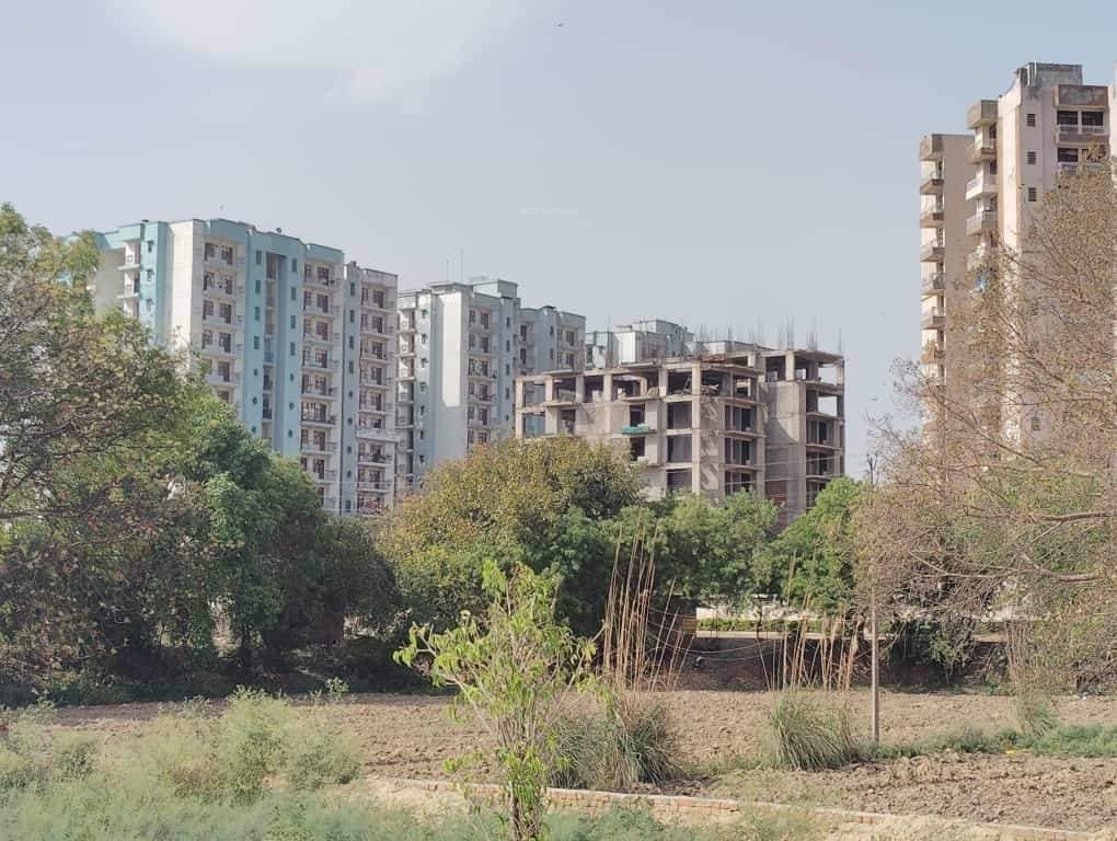  vardhman enclave Plot