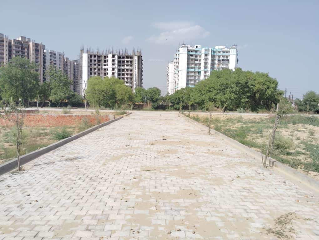  vardhman enclave Plot