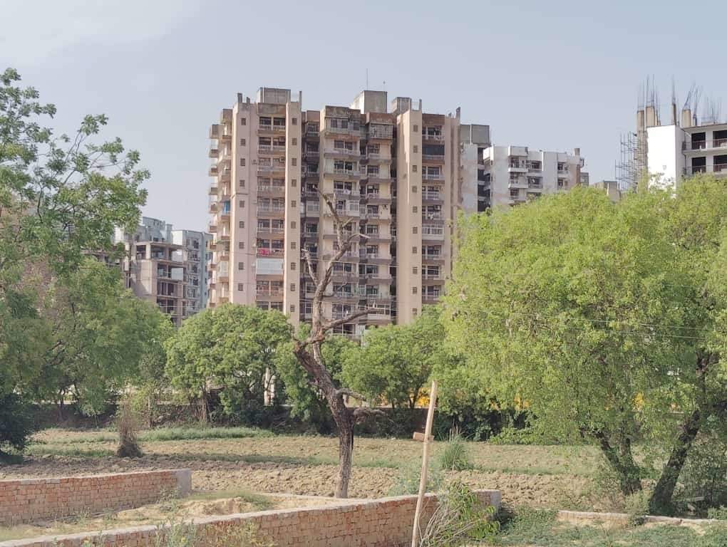  vardhman enclave Plot