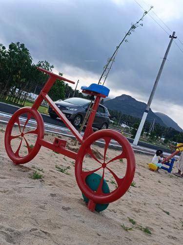 Children's play area vishakha-oak-tree Children's play area