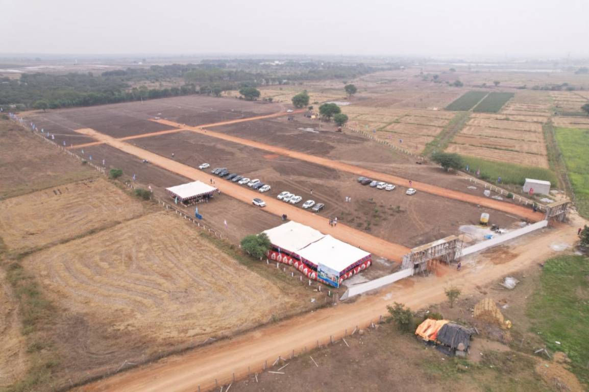  mahalakshmi s nandanam Plot