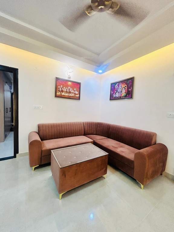  heights 2nd Living Area