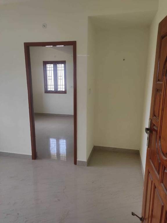  ganapathy apartments Bedroom