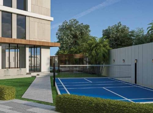  middle-town Badminton Court