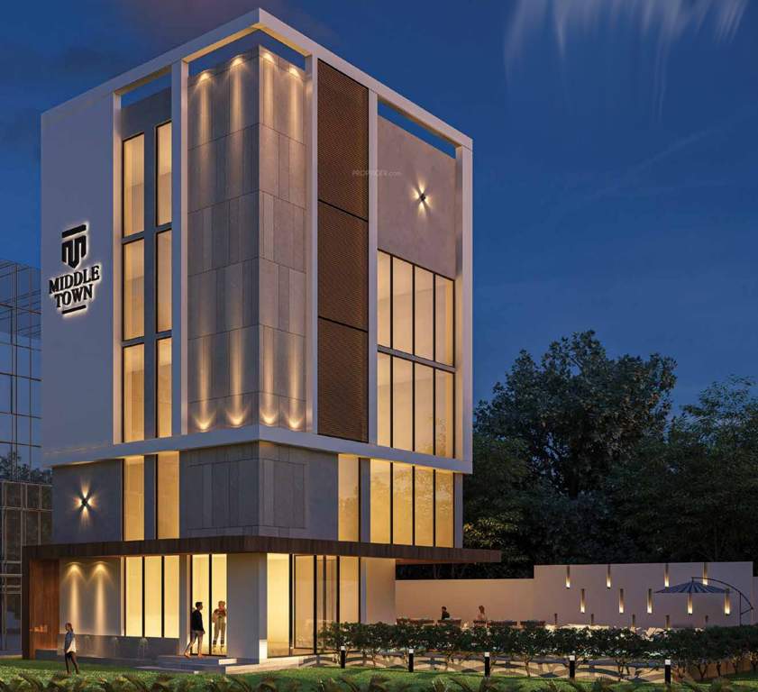  middle town Club House