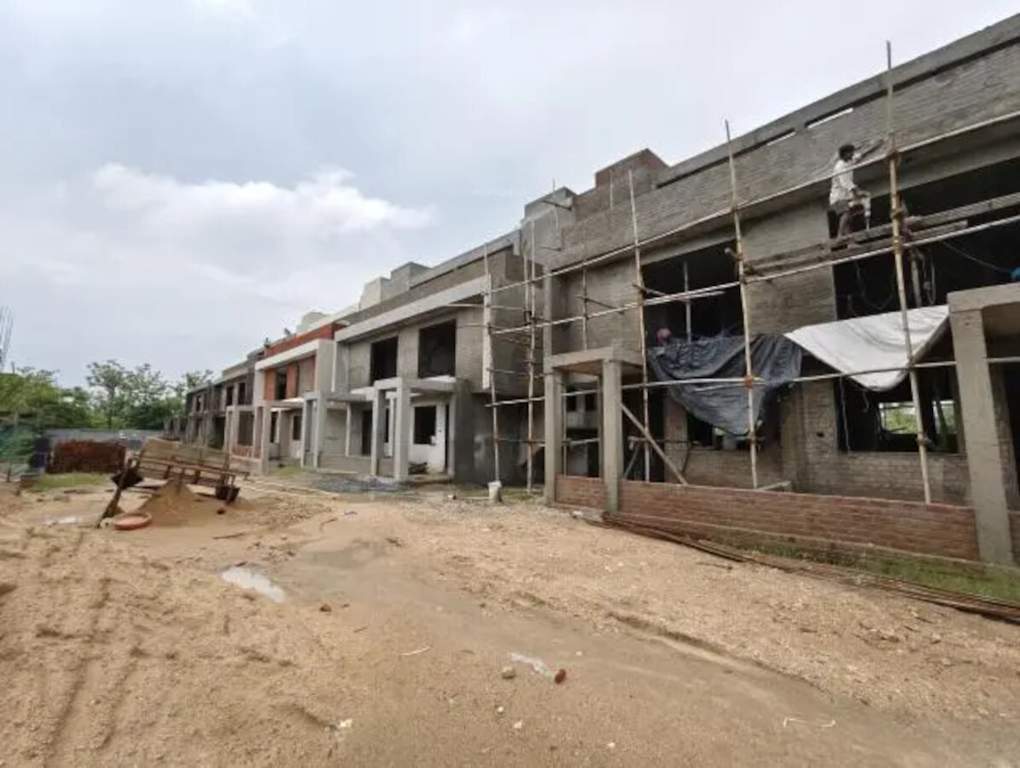  nisarg 33 Nisarg 33 Construction Status July 25