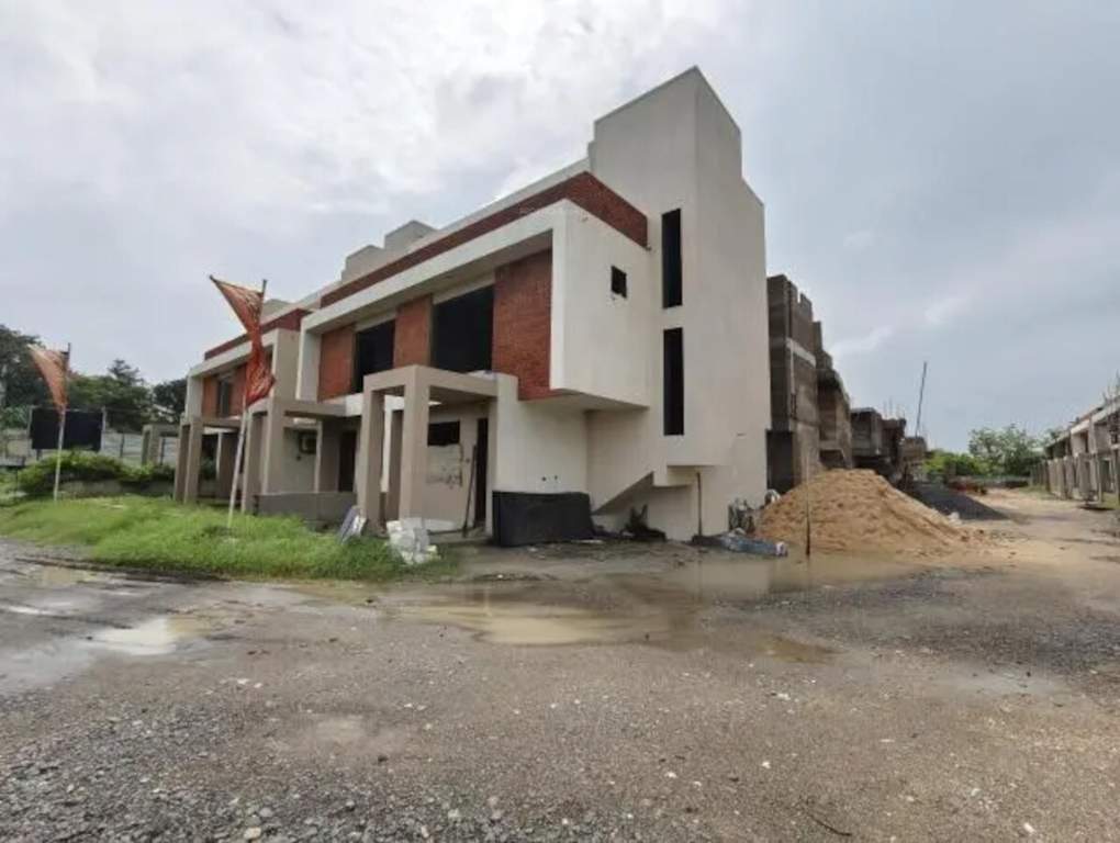  nisarg 33 Nisarg 33 Construction Status July 25