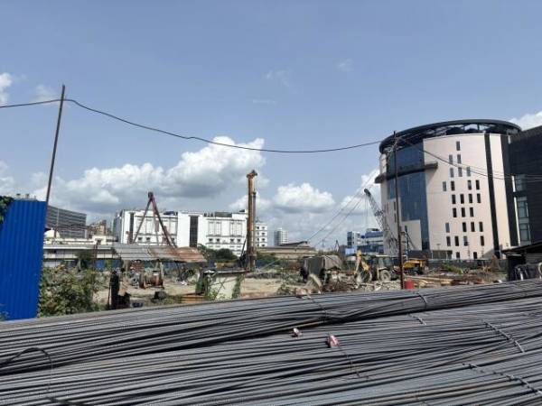 constructionStatus of Ruchi One Victoria