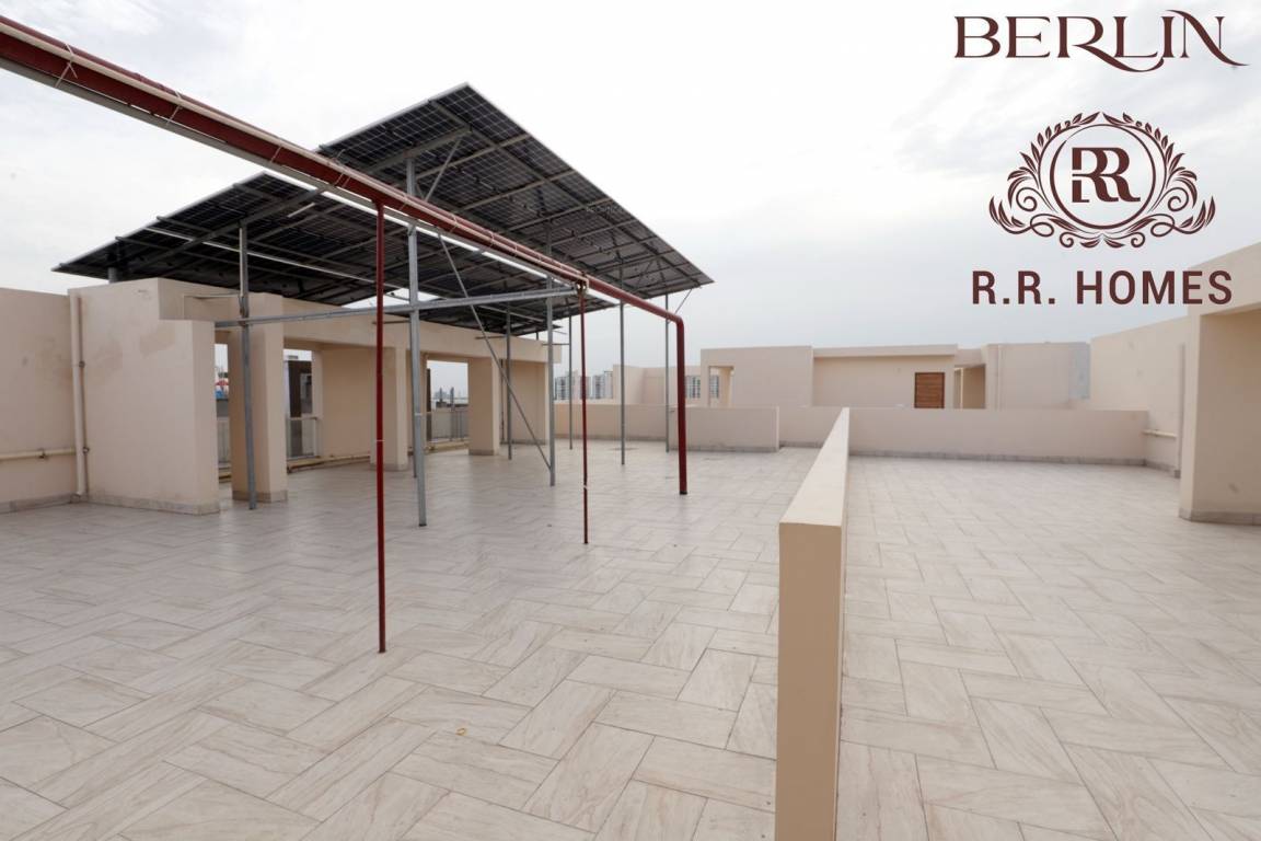  berlin by r r homes Others