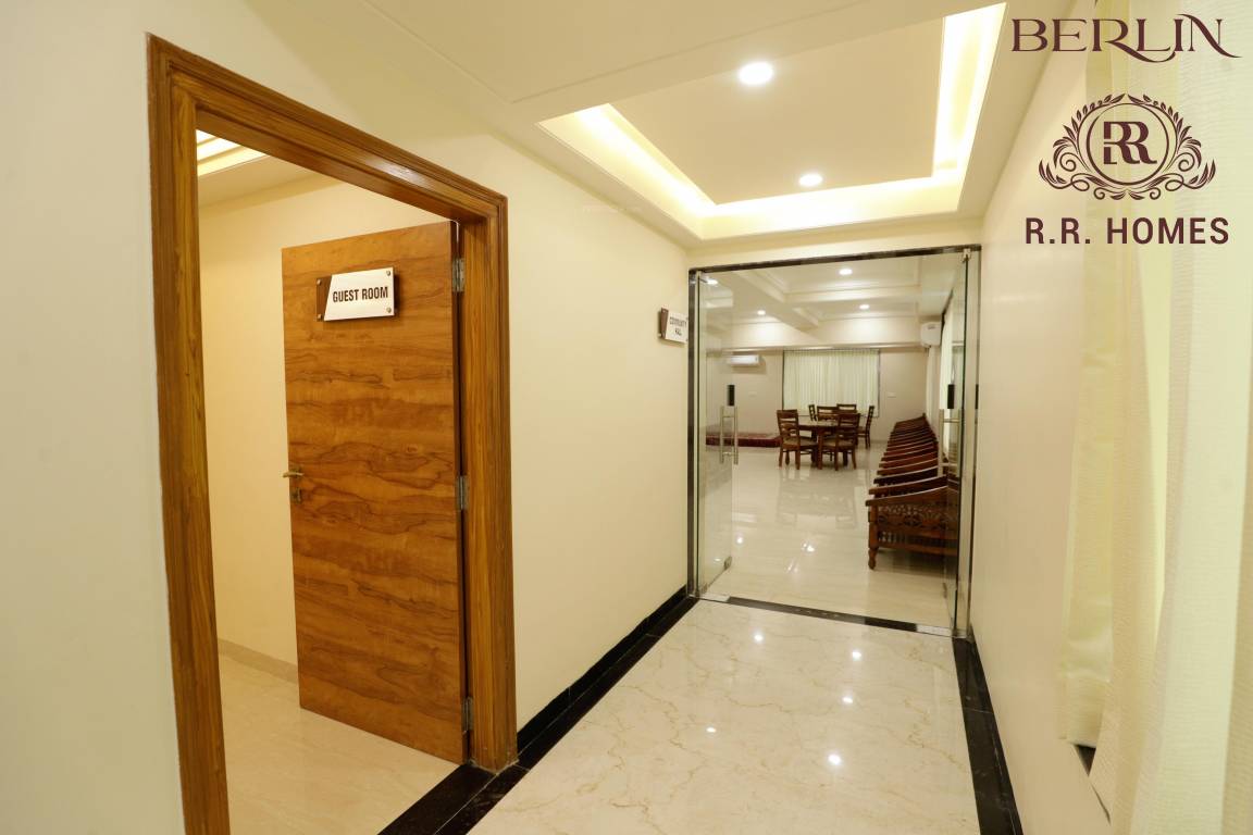  berlin by r r homes Others