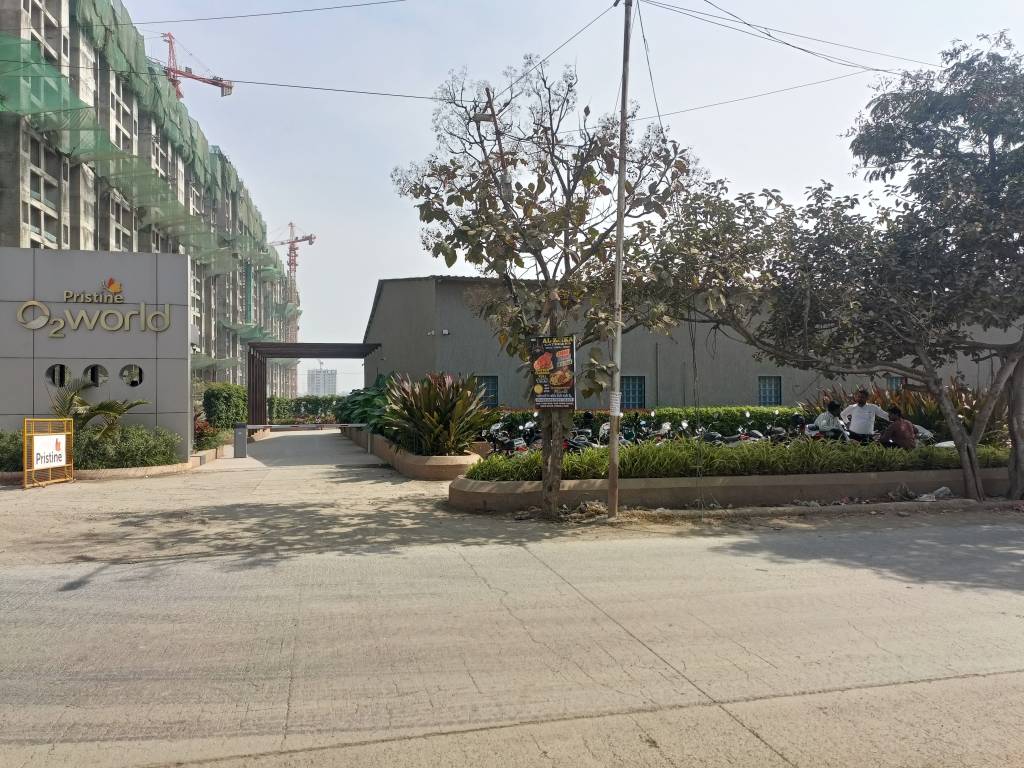  pristine o2 world part 1 Tower T7 Construction Status Feb 25