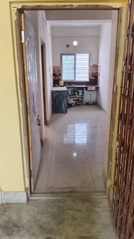  shivom apartment Kitchen