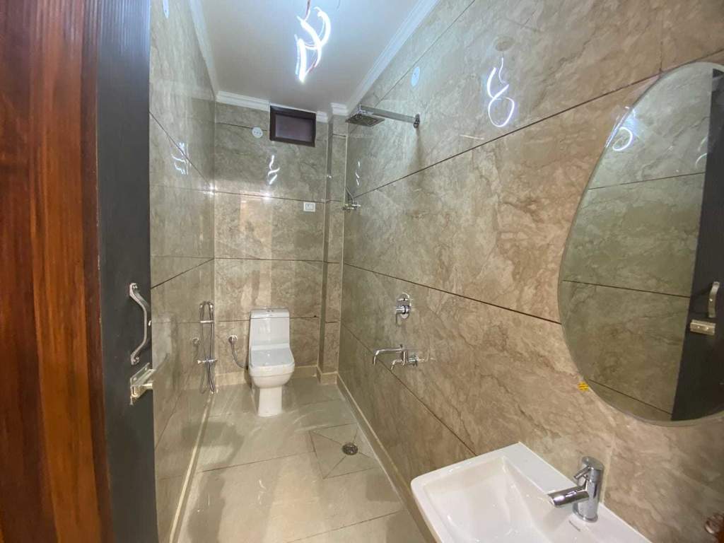  tulip affordable floors Bathroom