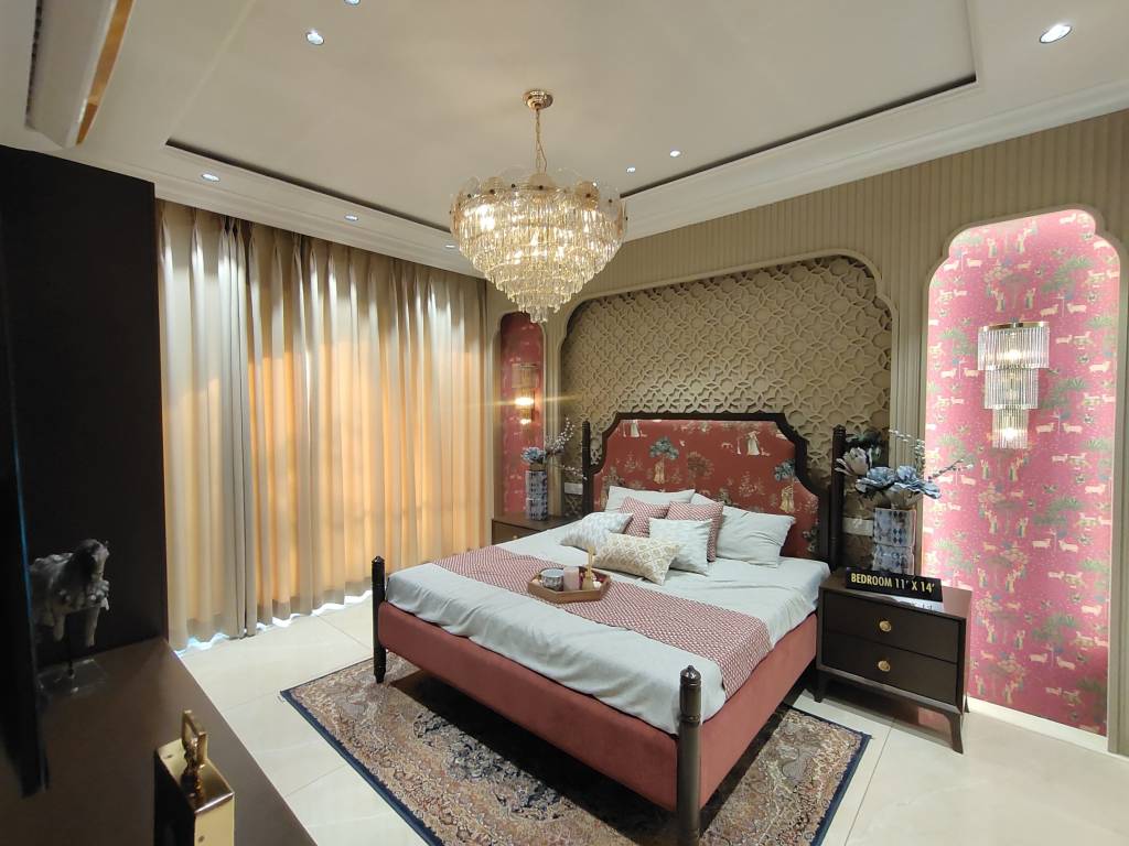 courtyard palladium Bedroom