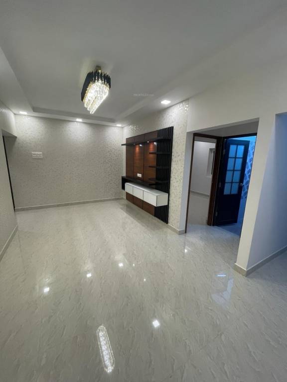  fk meadows square Living Area