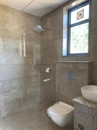  luxury-builder-floor-luv-kush-sushant-lok-2 Bathroom