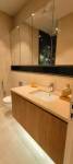  luxury-builder-floor Bathroom