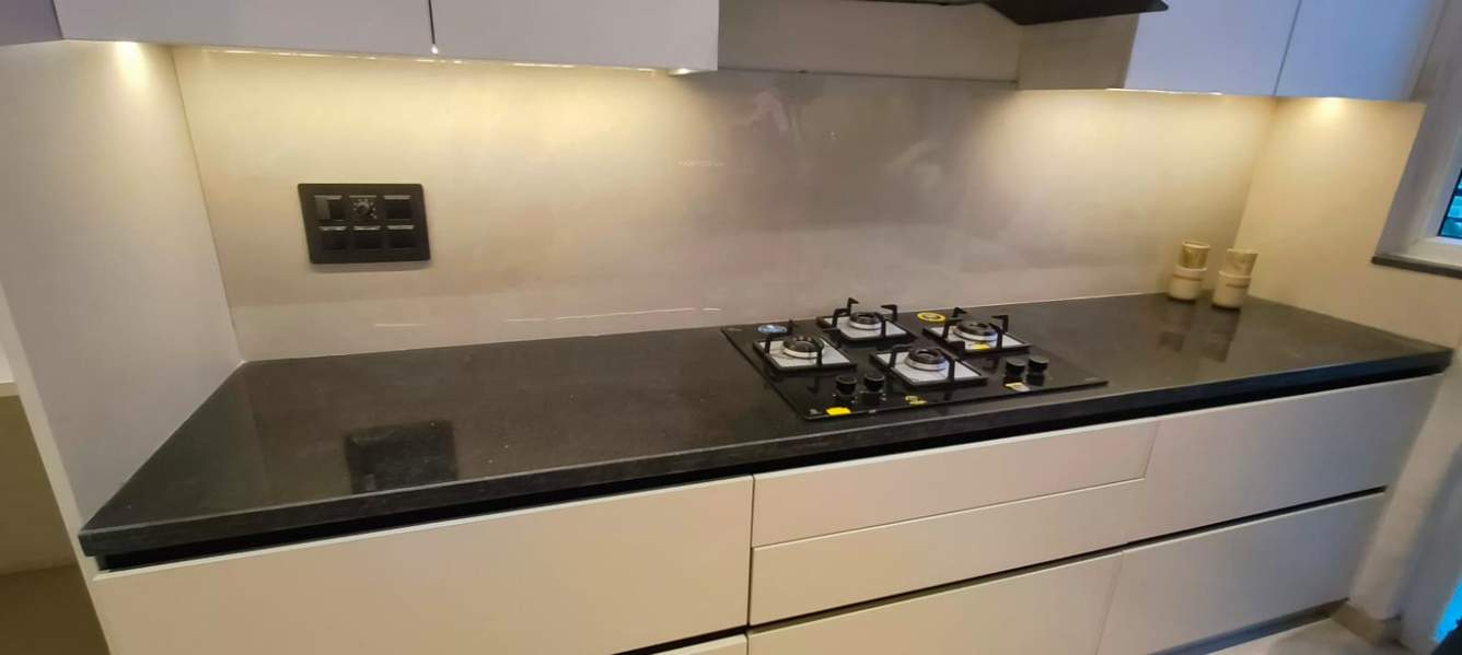  luxury builder floor Kitchen