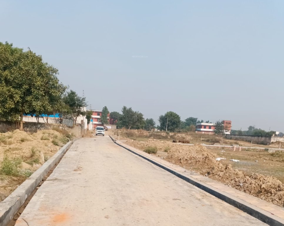  lands for sale Internal Roads