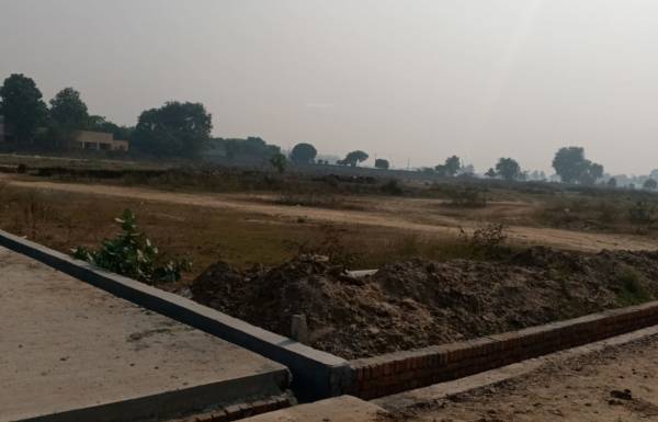 Plot lands-for-sale Plot