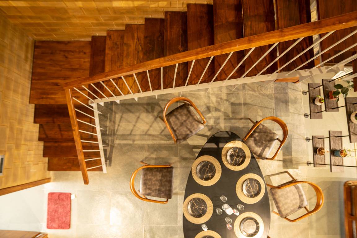  gravity aranya Dining Area