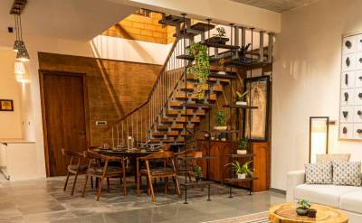  gravity-aranya Living Area