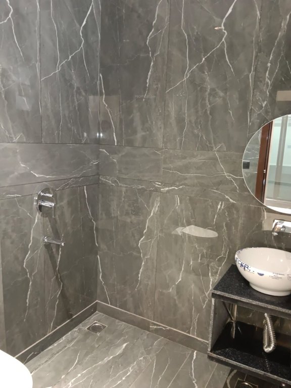  home luxury floors Bathroom