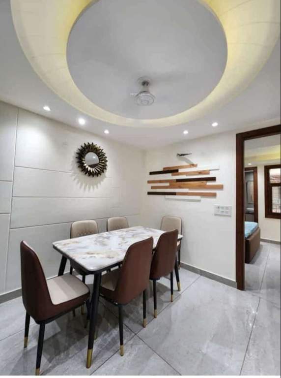  luxury floors Dining Area