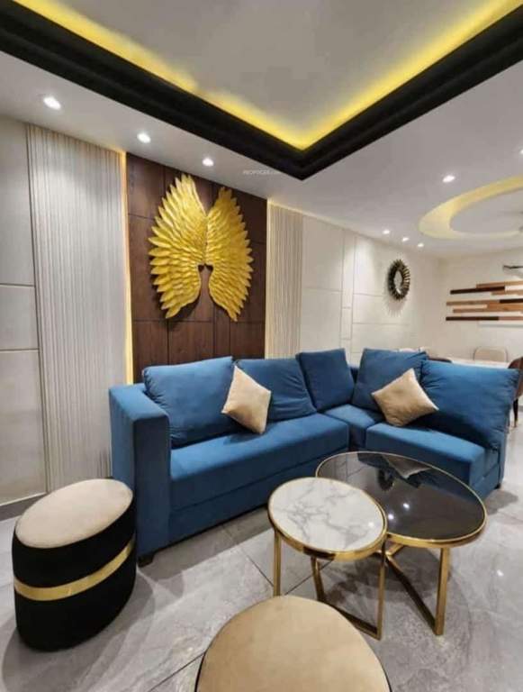  luxury floors Living Area