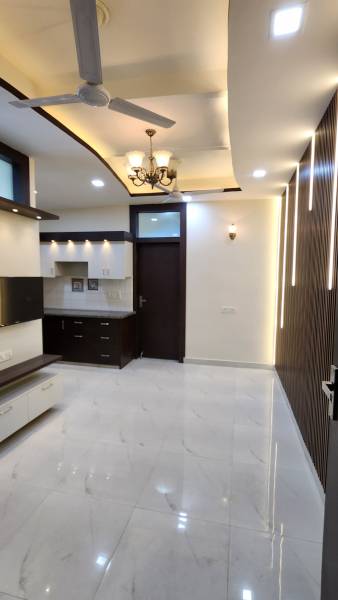  homes-sec-105 Living Area