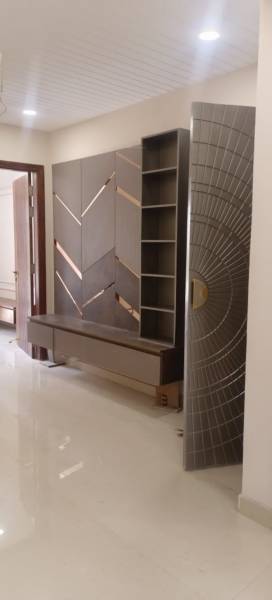  luxury-builder-floor Living Area