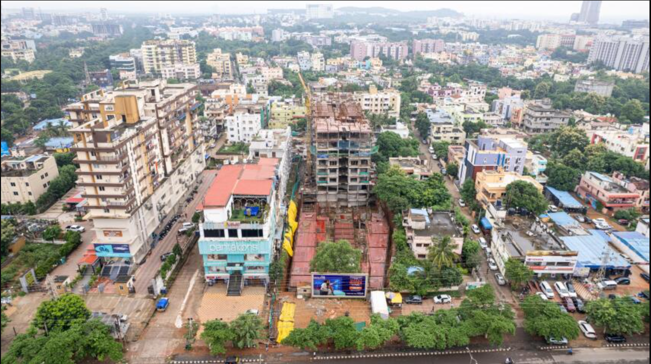  isquare Construction Status Aug 24