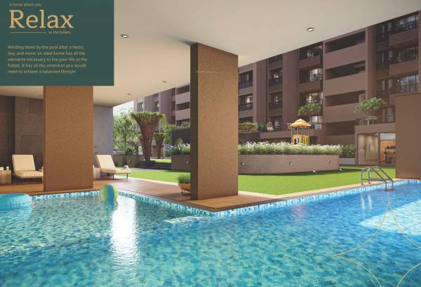  celestial-living Swimming Pool