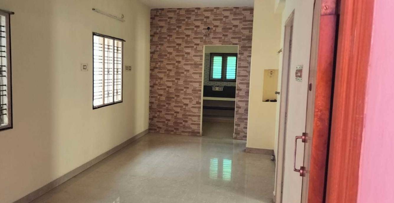  apartment Living Area