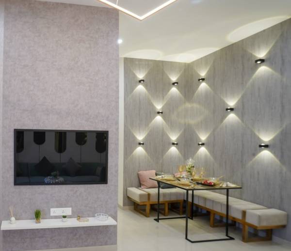  kosmic-kourtyard Dining Area