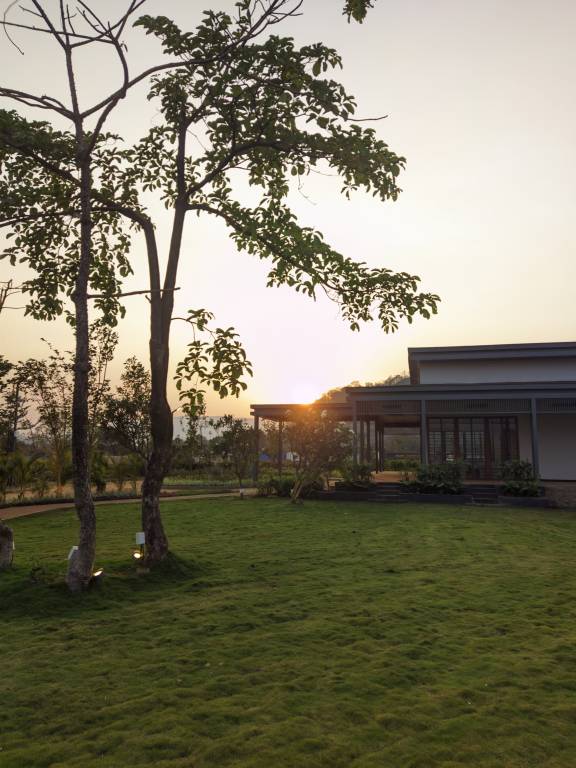  hillview estate Others