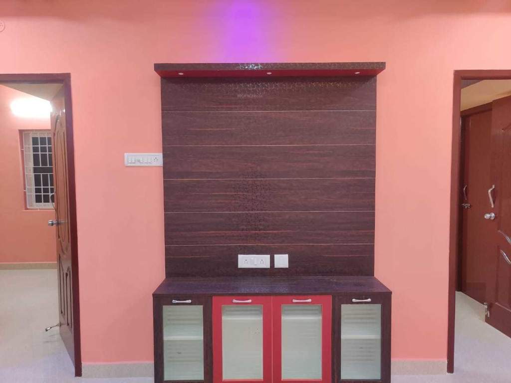  lucky homes Living Area