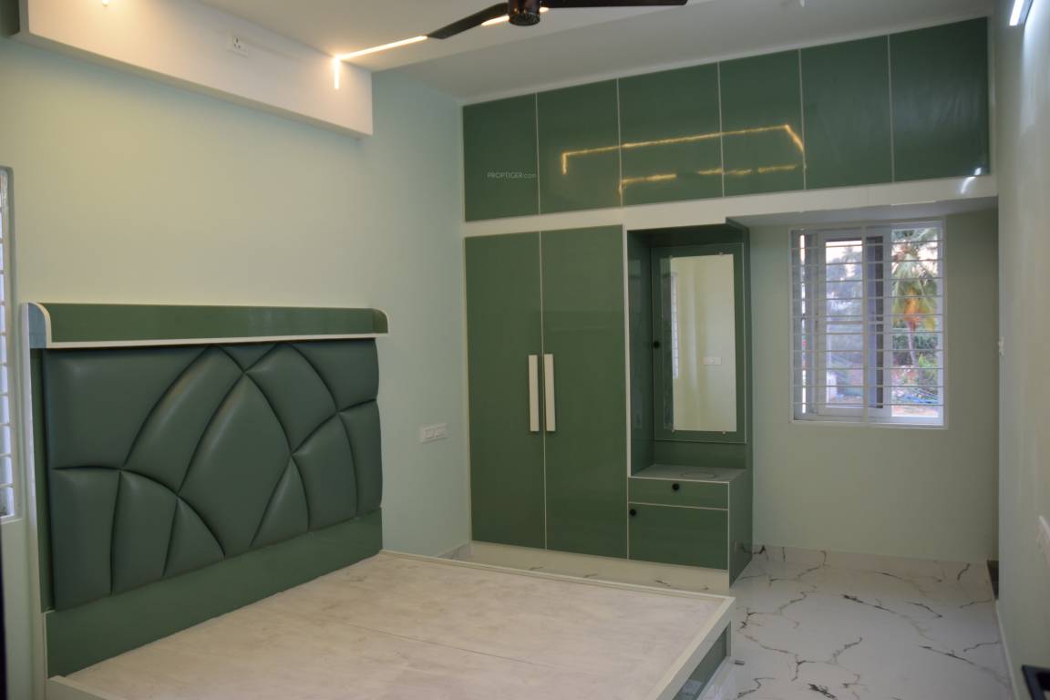  kumaran garden phase 2 Bedroom